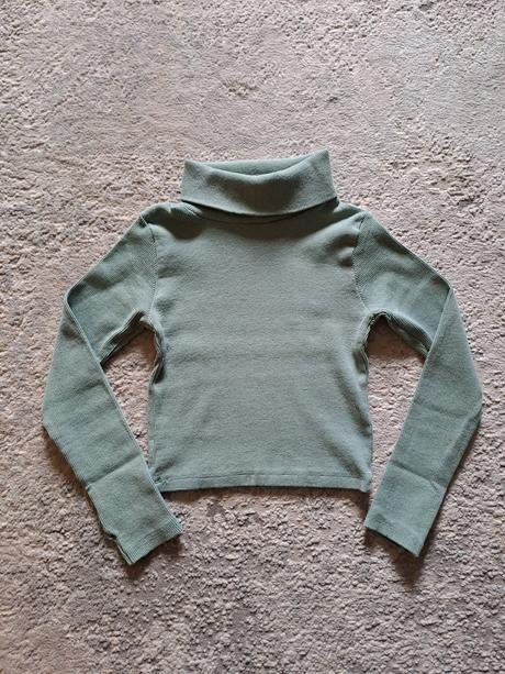 Crop top rolák trendyol, xs