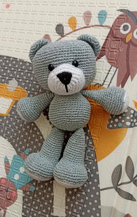 Háčkované medvedíky,