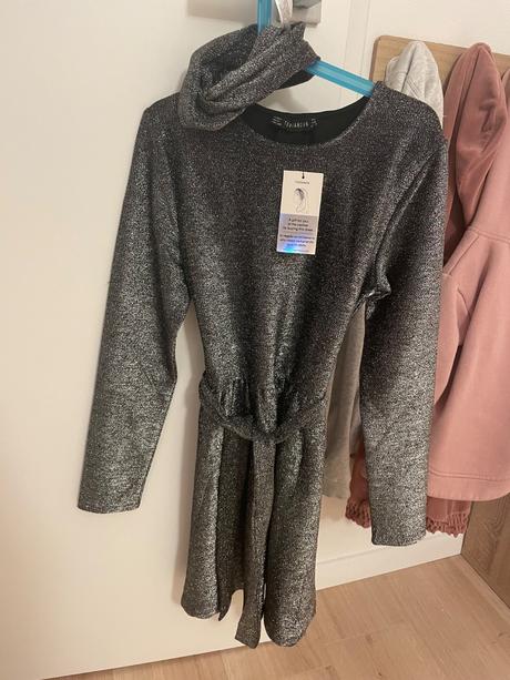 Slávnostne šaty, terranova,146