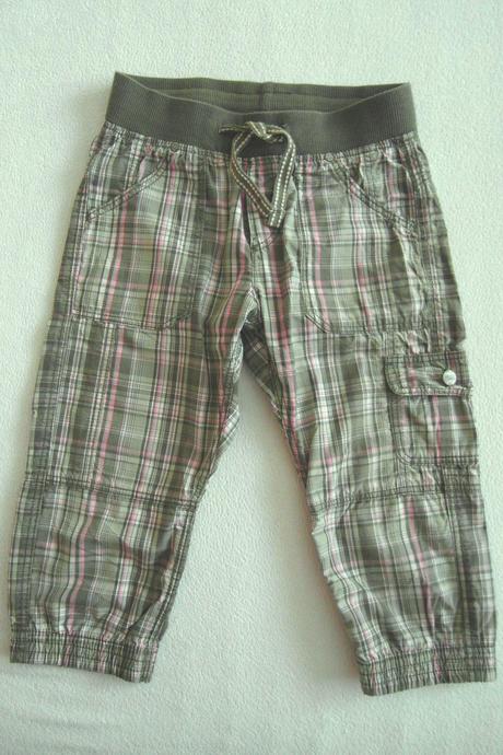 Kratke nohavice- super stav, h&m,128