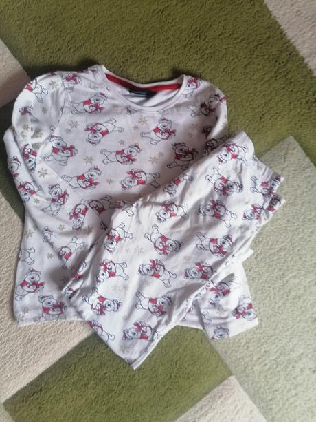 Dievčenské pyžamo, disney,110