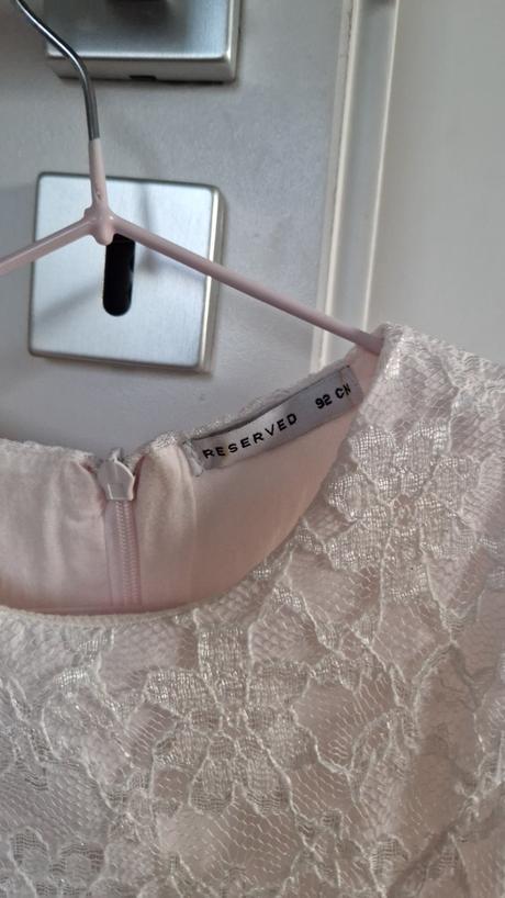 Krasne saty reserved, reserved,92