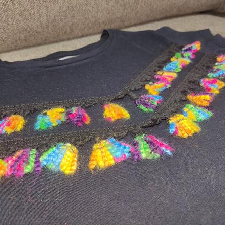 Tričko so strapcami, 158