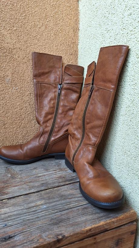 Kožené čižmy, 34