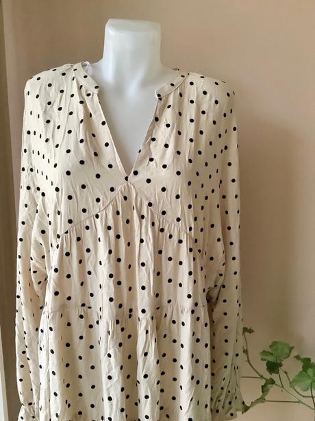 Pekné šaty/q4, primark,46