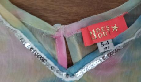 Lahučká priehľadná tunika, 104