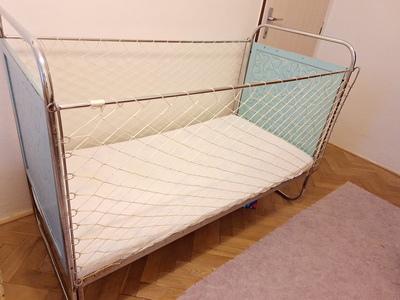 Detská veľká postielka so zosúvacou bočnicou, šírka (cm): 75,dĺžka (cm): 140