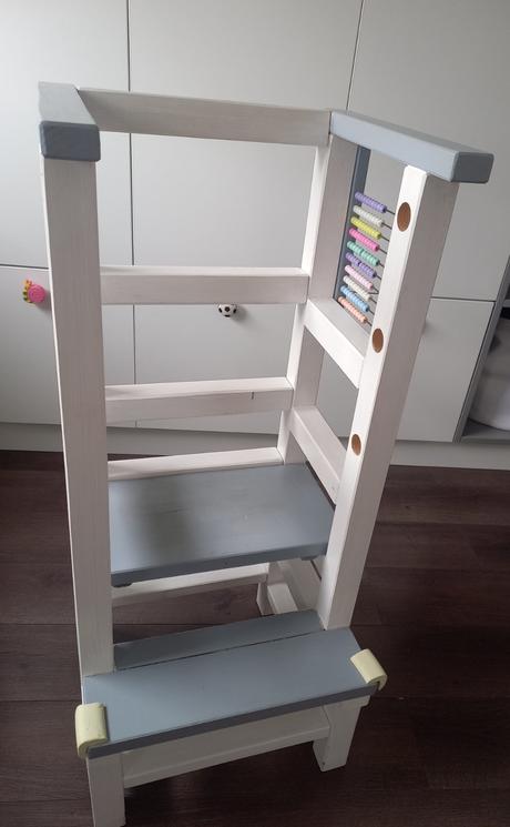 Uciaca veza so sedadlom,