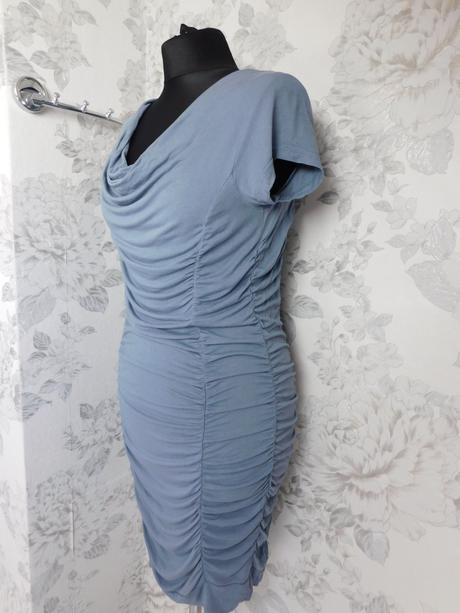 Pekne letne šaty, 38