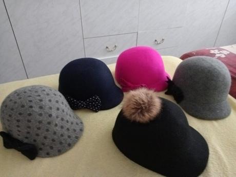 Klobúčiky pre princeznú, h&m,110