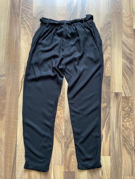 Ľahké nohavice, lindex,146