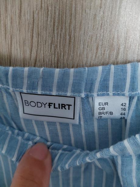 Blúzka č.42, bonprix,42