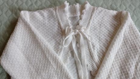 Biele slávnostné bolerko sveter, 104