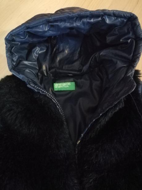 Tmavomodra kozusinova bunda, benetton,92
