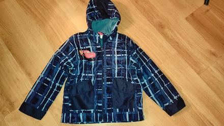 Vetrovka na prechod, disney,128