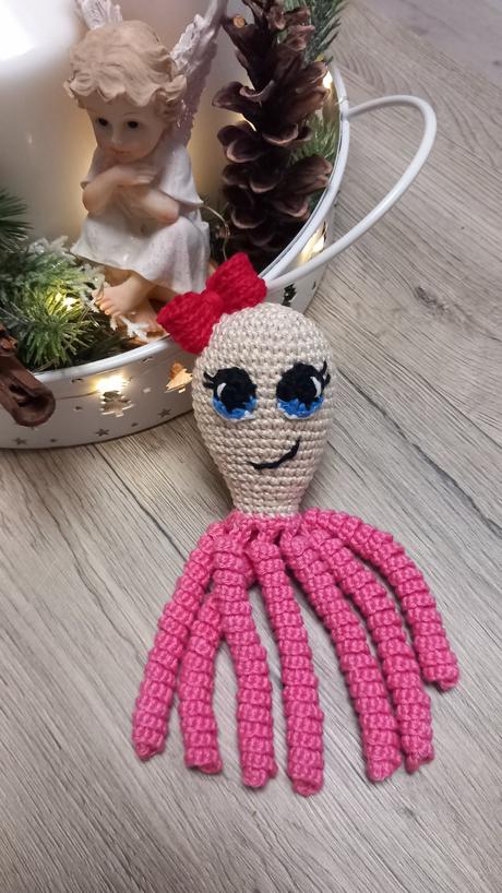 Háčkovaná chobotnička, 