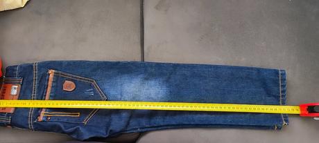 Fešácke chlapčenské rifle, 128