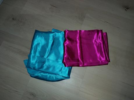 Saténový šál, šatka,