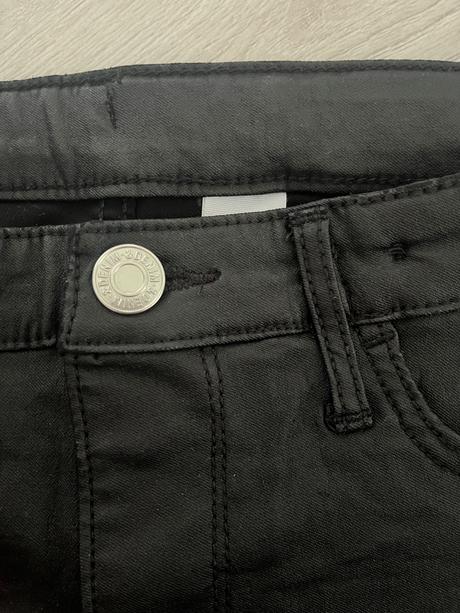 Čierne rifle, h&m,152