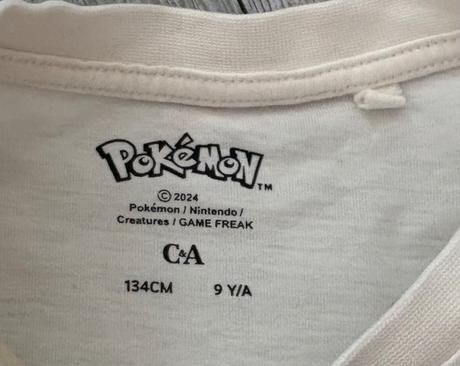 2x pokémon tričko veľ. 134, c&a,134