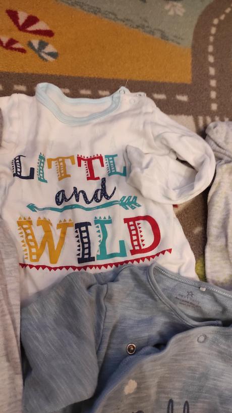 Balik body a pyzamka velkost 2 roky, 86–98