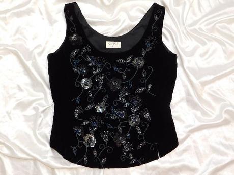 Luxusny velmi pekny zamatovy top na slavnost, 36