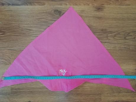 Šatka so šiltom, veľkosť 80 a viac, 80