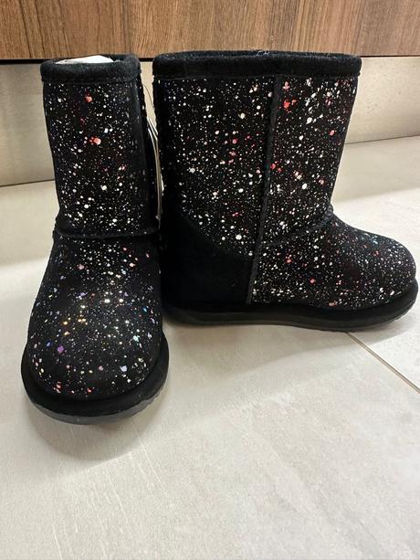 Vodeodolne snehule emu, 24