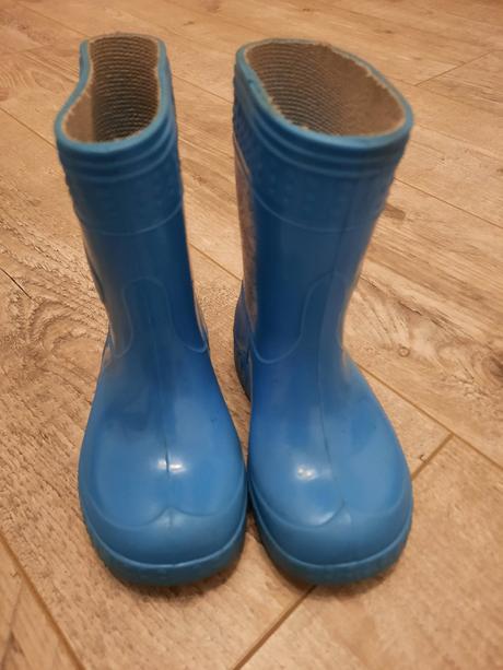 Gumáky,vnútorná dlžka 14 cm., 22