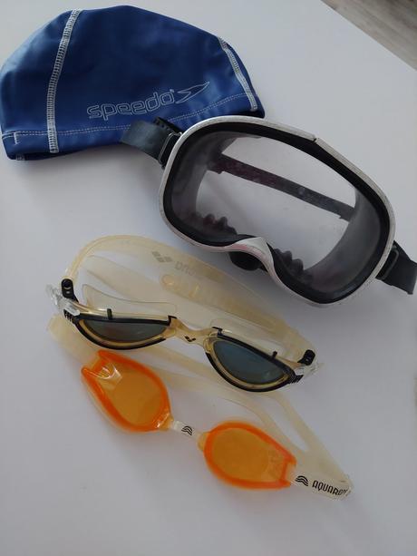 Okuliare na potápanie, ciapka na kupanie, 