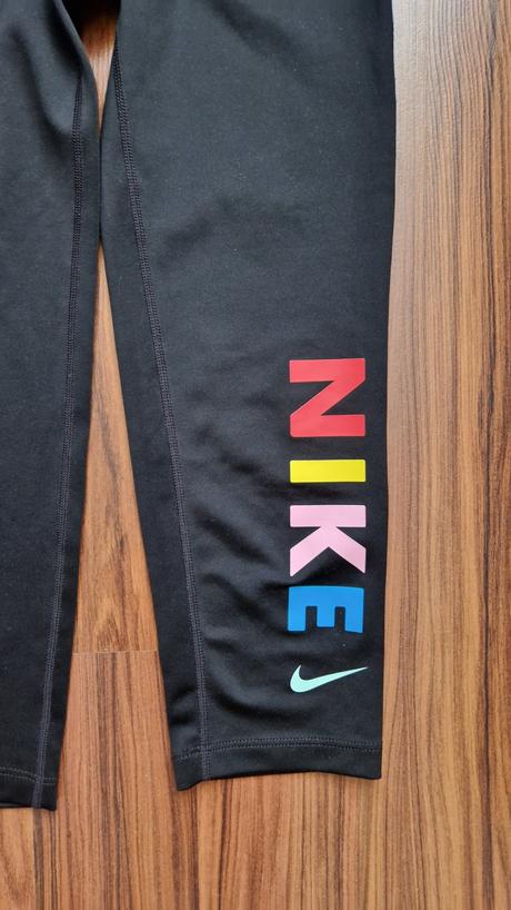 3/4 legíny, nike,152