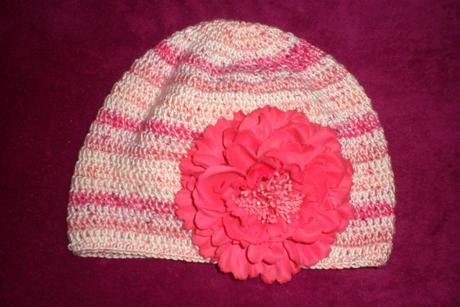 Nové detské čiapočky s kvetom , 116