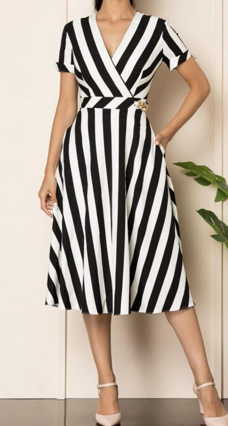 Čierno biele šaty, veľkosť 40, oblečené 1x, l