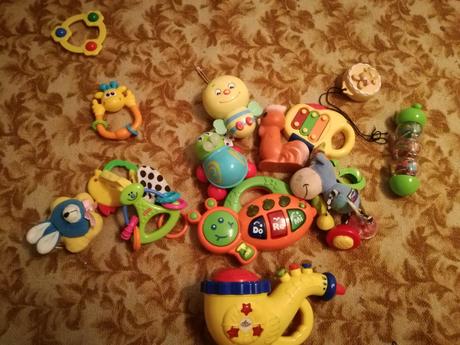 Prvé hračky, 