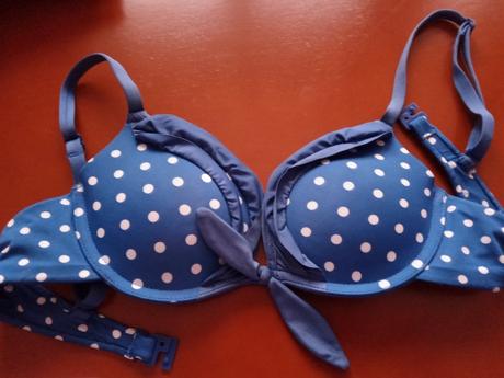 Plavky ( podprsenka ), 140