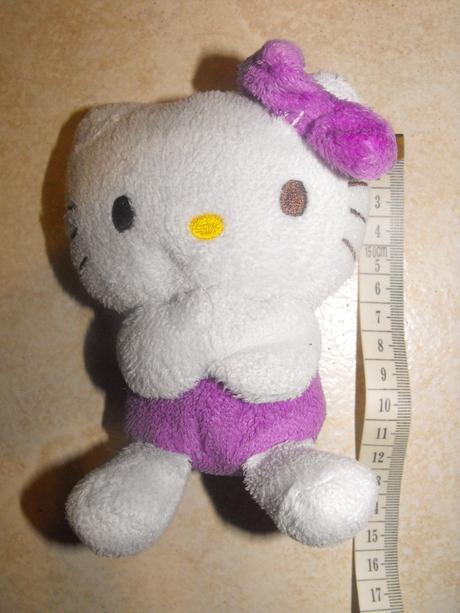 Plyšová kitty - cca 14 cm,