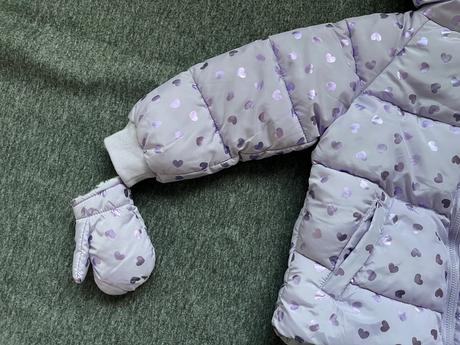 Zimna bunda s rukavicami, sinsay,98