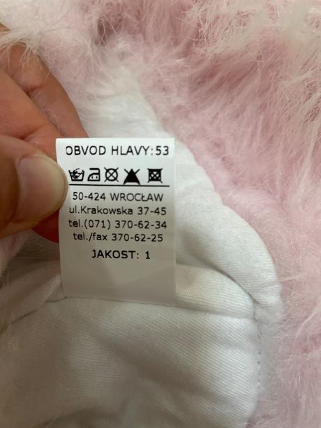 Čiapka s kozusinkou, broel,110