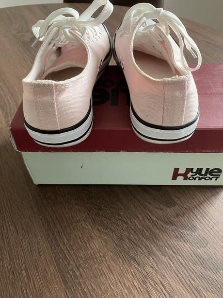 Predám platené tenisky, 38, 38