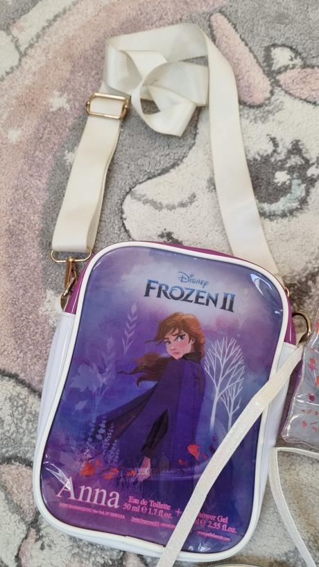 B3588 frozen tašky a figúrky, 