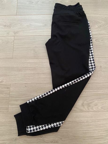 Reserved nohavice, reserved,38