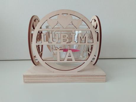 Originálny drevený svietnik, 