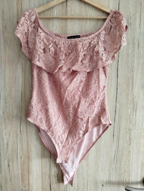 Dámske body, gate,38