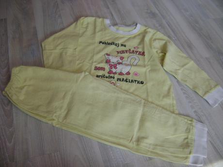 Pyžamo, slovenka,98