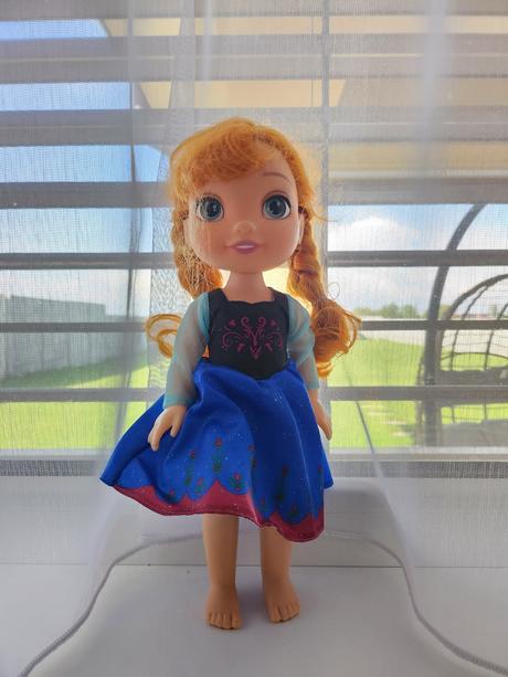 Ariel, popoluška, elsa, anna frozen babika,