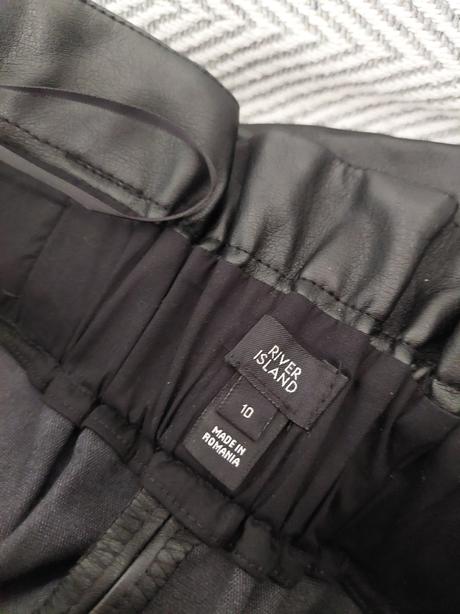 Kozenková sukna, river island,m