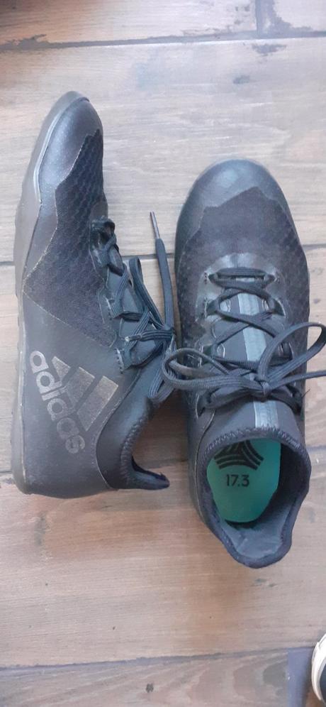 Panske i damske kopačky halovky, adidas,44