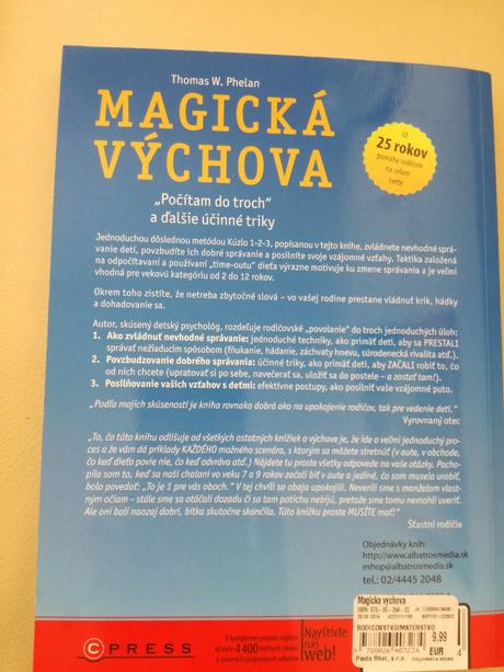 Kniha magická výchova,