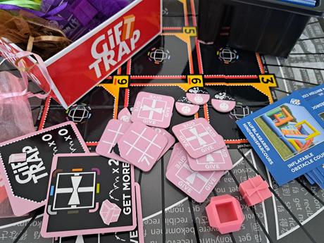 Spoločenská hra gift trap,