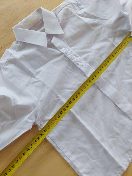 Kvalitná košeľa, 98